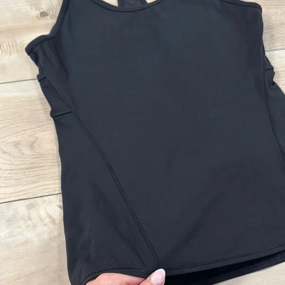 Athleta Women’s Inversion Mesh Racerback Black Tank Top - Picture 3 of 9